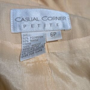 Casual Corner Petite Blazer in Cream